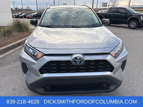 Used 2022 Toyota RAV4 LE image 8