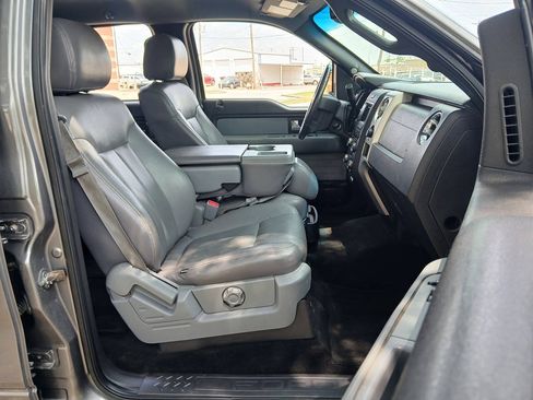 Used 2014 Ford F150 XLT w/ Equipment Group 302A Luxury AWD/4WD image 9