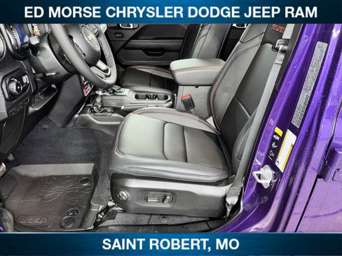New 2026 Jeep Wrangler Unlimited Rubicon w/ Technology Group AWD/4WD image 23