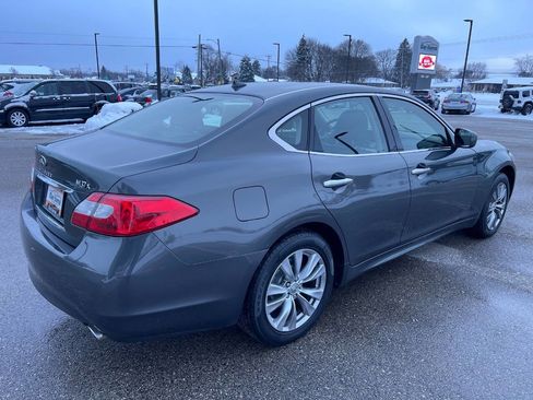 Used 2011 INFINITI M37 x w/ Premium Pkg image 5