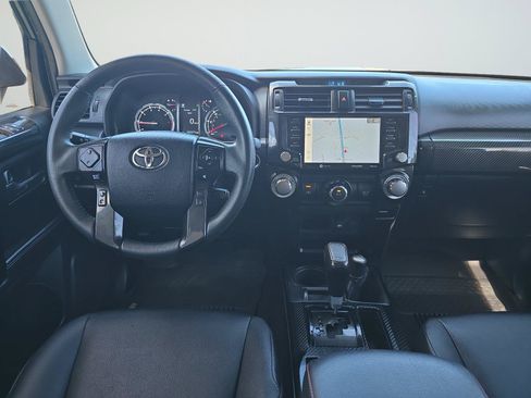Used 2020 Toyota 4Runner TRD Off-Road Premium w/ Moonroof Package AWD/4WD image 9