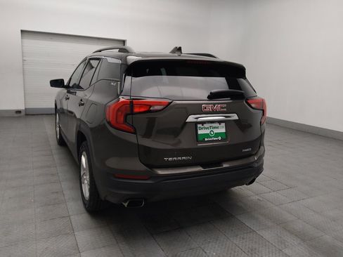 Used 2019 GMC Terrain SLE w/ Driver Convenience Package image 5