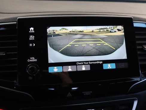 Used 2022 Honda Passport TrailSport image 15