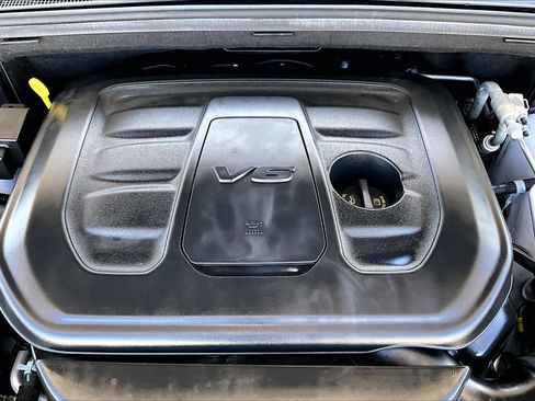 Used 2020 Jeep Grand Cherokee Limited image 33