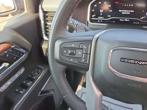 Used 2023 GMC Sierra 1500 Denali AWD/4WD image 17