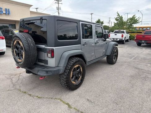 Used 2017 Jeep Wrangler Unlimited Rubicon AWD/4WD image 5