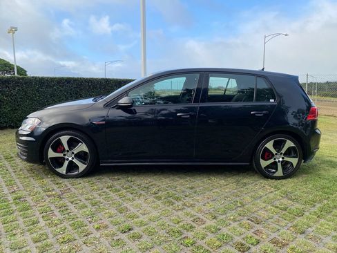 Used 2017 Volkswagen GTI S FWD image 4
