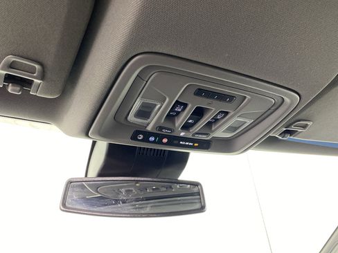 Used 2023 GMC Sierra 1500 SLT w/ SLT Premium Plus Package image 29