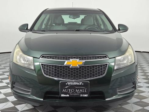 Used 2014 Chevrolet Cruze LT FWD image 2