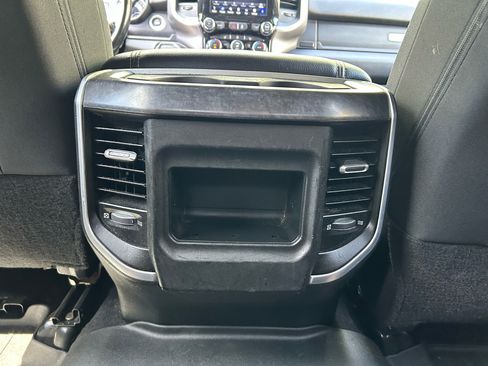 Used 2021 RAM 2500 Big Horn w/ Night Edition image 13