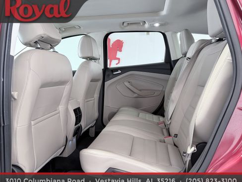 Used 2017 Ford Escape Titanium FWD image 11