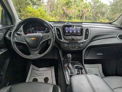Used 2019 Chevrolet Equinox Premier image 11