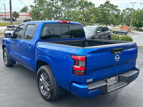 Certified 2025 Nissan Frontier SV RWD image 5