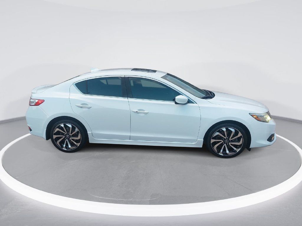 Used 2017 Acura ILX w/ Technology & A-SPEC Package FWD image 4