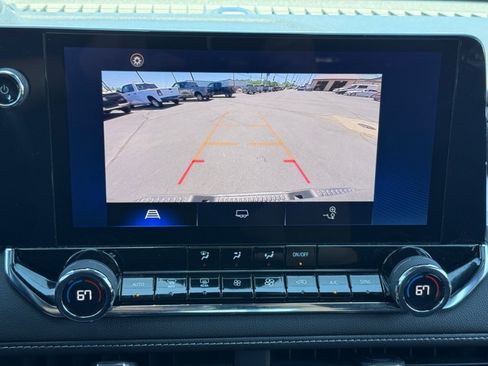 Used 2023 Chevrolet Colorado LT w/ LT Convenience Package RWD image 13