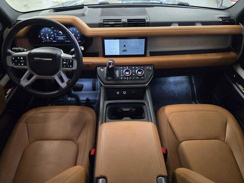 Used 2024 Land Rover Defender 110 S AWD/4WD image 18