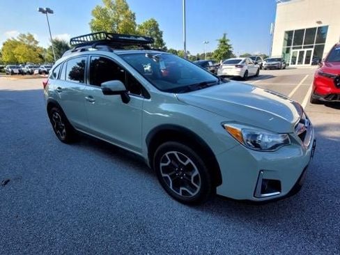 Used 2016 Subaru Crosstrek 2.0i Limited AWD/4WD image 1