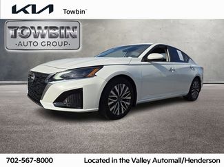 Used 2023 Nissan Altima 2.5 SV video 1