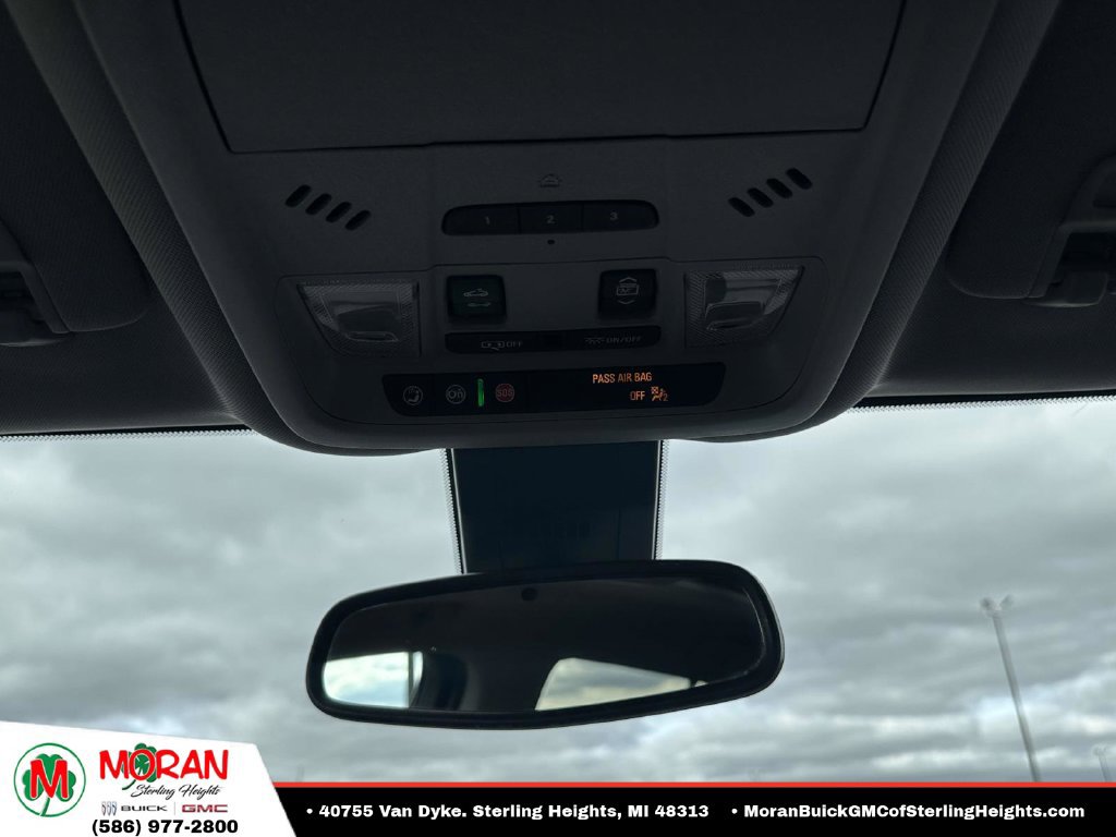 Certified 2024 GMC Terrain SLT w/ Elevation Edition AWD/4WD image 31