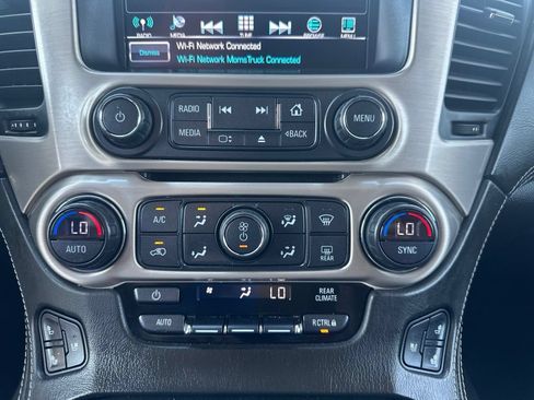 Certified 2019 GMC Yukon XL Denali w/ Open Road Package AWD/4WD image 4