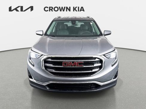 Used 2020 GMC Terrain SLT w/ Preferred Package AWD/4WD image 2