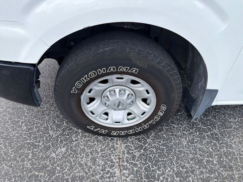 Used 2016 Nissan NV 2500 SV image 10