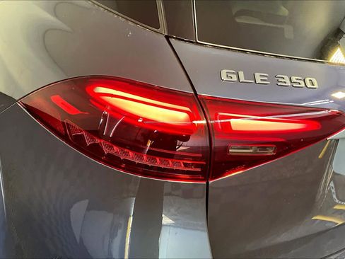 New 2026 Mercedes-Benz GLE 350 4MATIC image 5