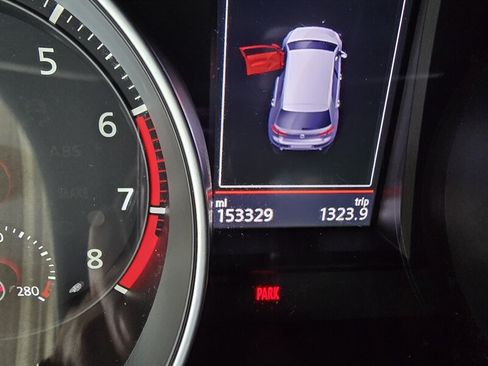 Used 2017 Volkswagen GTI S FWD image 26