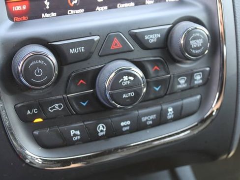 Used 2018 Dodge Durango GT w/ Premium Group AWD/4WD image 22