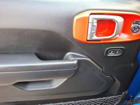 Certified 2021 Jeep Wrangler Unlimited Rubicon w/ Cold Weather Group image 14