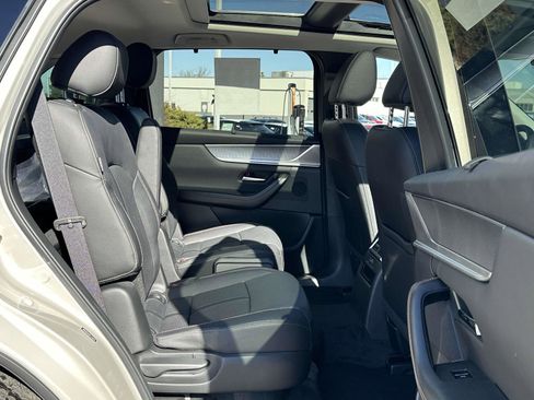 Certified 2024 MAZDA CX-90 Plug-In Hybrid w/ Premium Pkg image 13