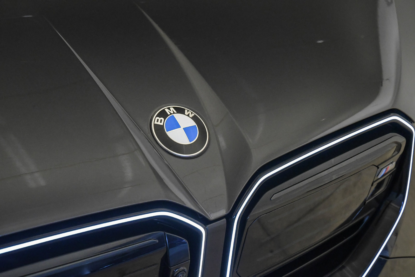 Used 2025 BMW X3 M50 AWD/4WD image 7
