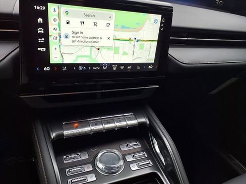 New 2026 Lincoln Nautilus Premier AWD/4WD image 15