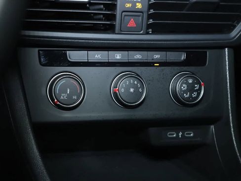 Used 2023 Volkswagen Jetta S image 25