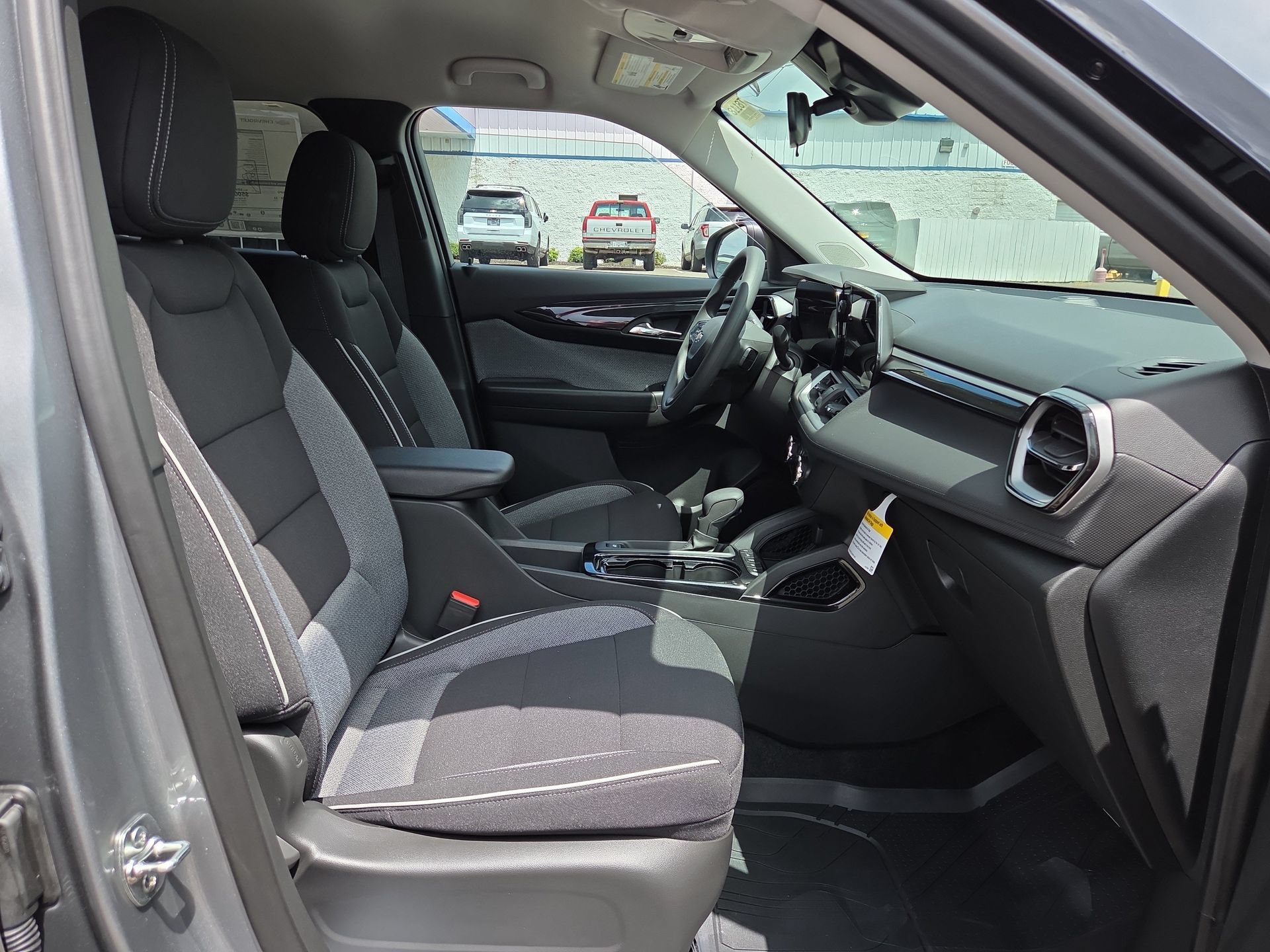 New 2026 Chevrolet TrailBlazer LS w/ LS Convenience Package FWD image 15