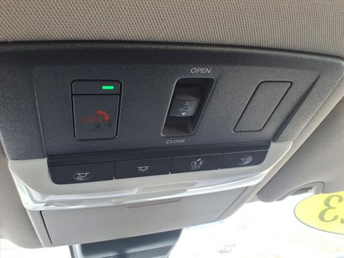 Used 2023 Nissan Altima 2.5 SR w/ SR Premium Package image 34