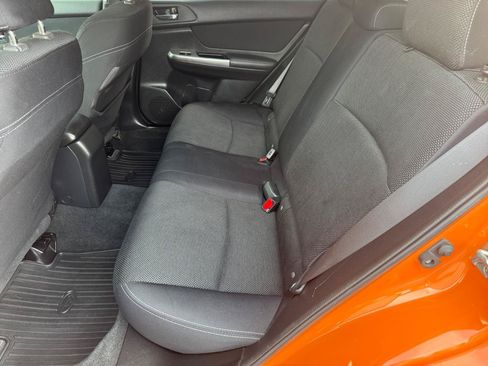 Used 2015 Subaru Crosstrek 2.0i Premium AWD/4WD image 6