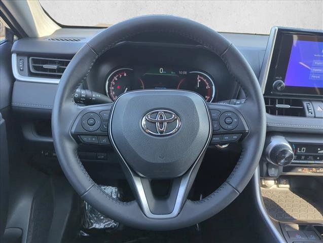 Certified 2025 Toyota RAV4 XLE Premium FWD image 17