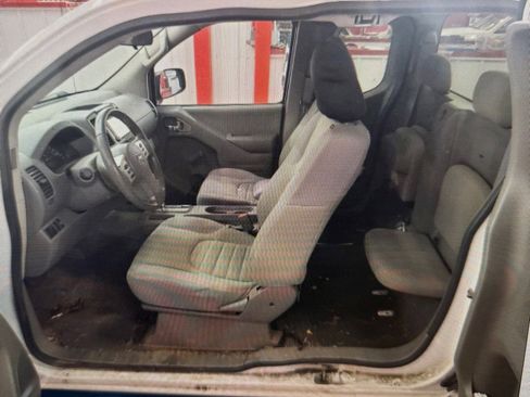 Used 2019 Nissan Frontier S image 3