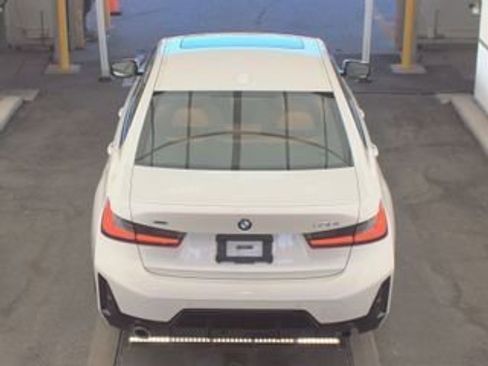 Used 2025 BMW 330i xDrive Sedan w/ M Sport Package image 8