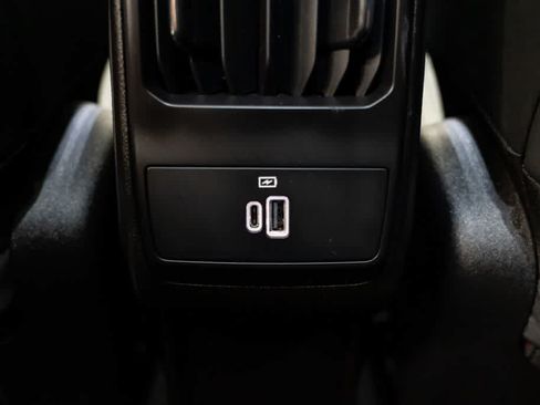 Used 2023 Dodge Hornet GT w/ GT Blacktop Package AWD/4WD image 9