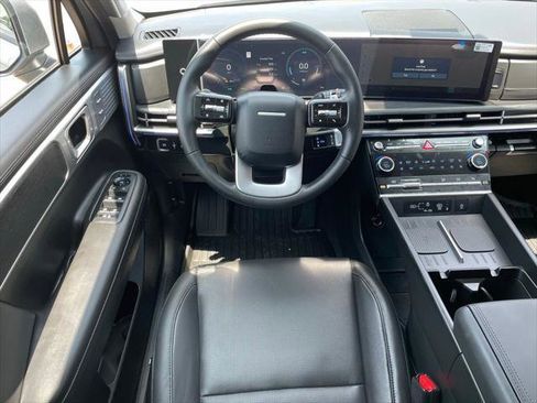 Used 2025 Hyundai Santa Fe Limited FWD image 16