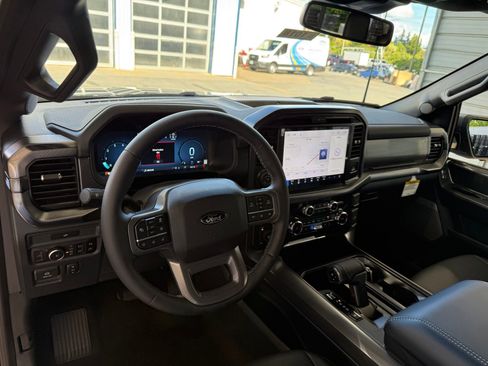 Used 2026 Ford F150 Lariat w/ Equipment Group 501A Mid AWD/4WD image 13