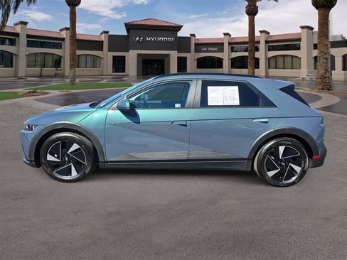 Used 2025 Hyundai Ioniq 5 SEL image 5