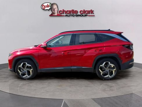 Used 2023 Hyundai Tucson Limited FWD image 2