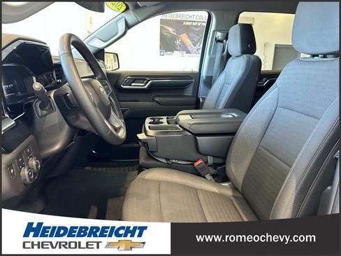 Certified 2024 Chevrolet Silverado 1500 LT AWD/4WD image 13