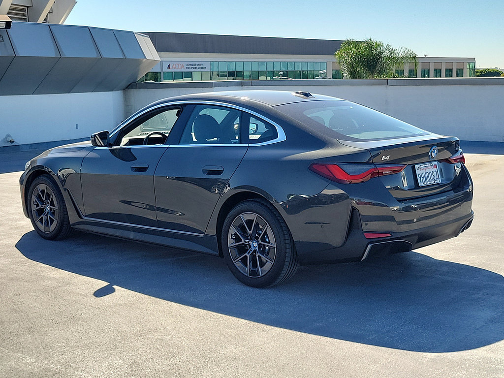 Used 2023 BMW i4 eDrive35 RWD image 2