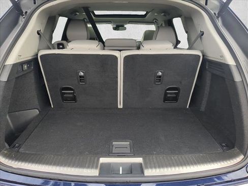 Used 2024 Acura MDX SH-AWD w/ Advance Package image 6