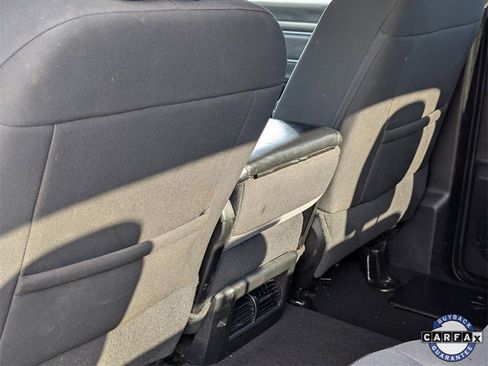 Used 2021 RAM 1500 Classic SLT image 24