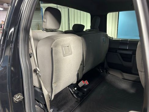 Used 2017 Ford F150 XLT w/ XTR Package image 43